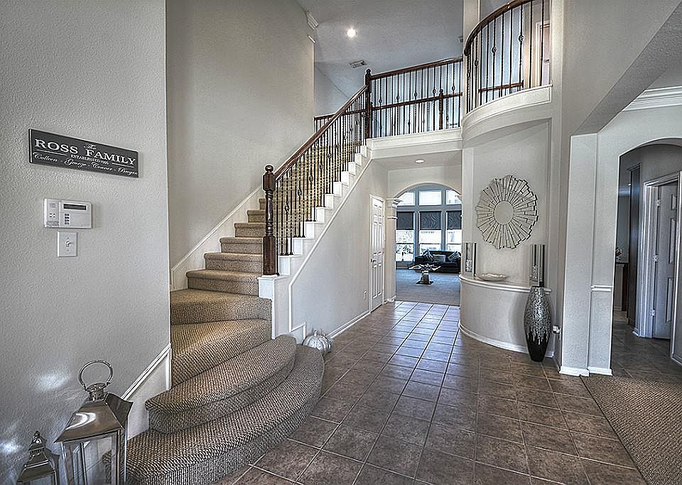 1st image of 6127 Lakenshire Falls Ln