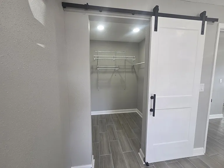 14906 N Bayshore Dr #1 — Photo 12