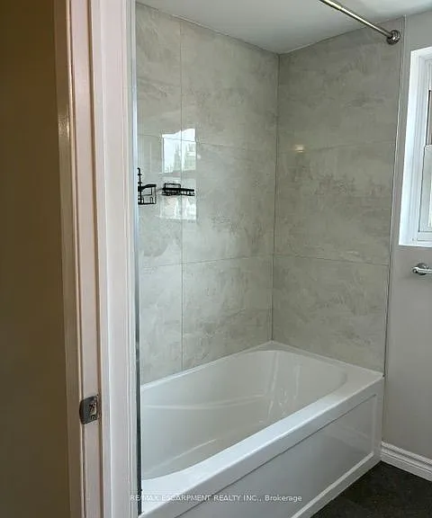 1031 Fennell Ave E #2 — Photo 14