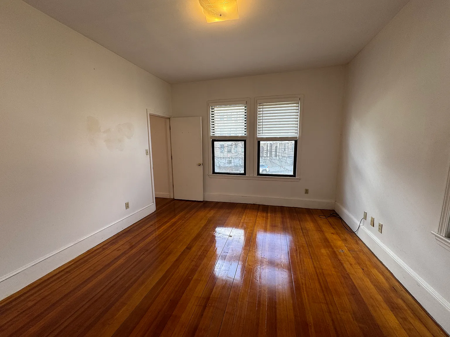 1 bed, 1.0 bath, $2,250 — Photo 4