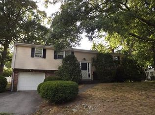 147 Ash St, Brockton, MA 02301