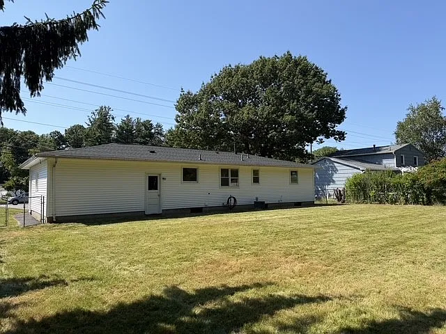 1428 Long Pond Rd — Photo 22
