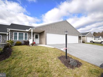 4708 Orchid Way, Dover, PA, 17315