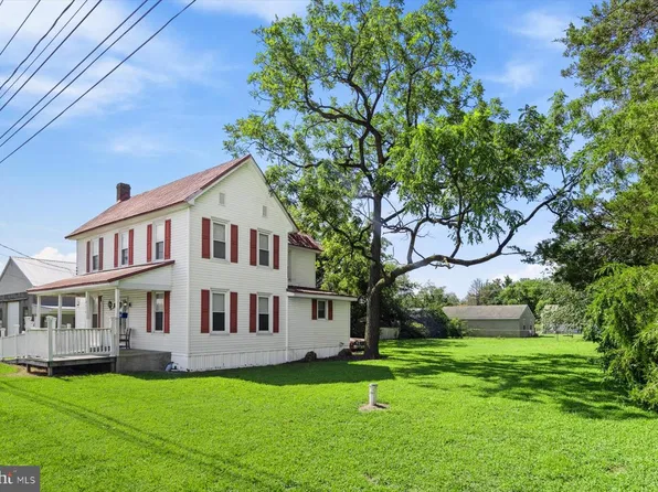 10076 Woodland Ferry Rd, Laurel, DE 19956