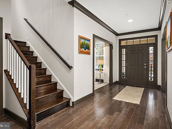 5th image of 52 Primrose Hill Ln