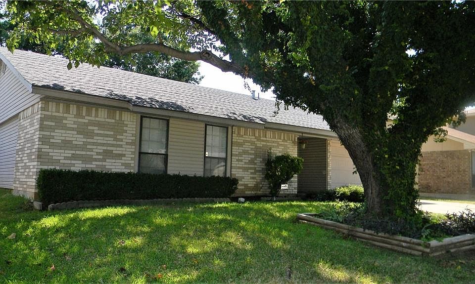 1st image of 508 Price Dr