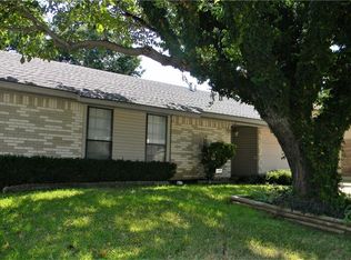 508 Price Dr, Lewisville, TX 75067
