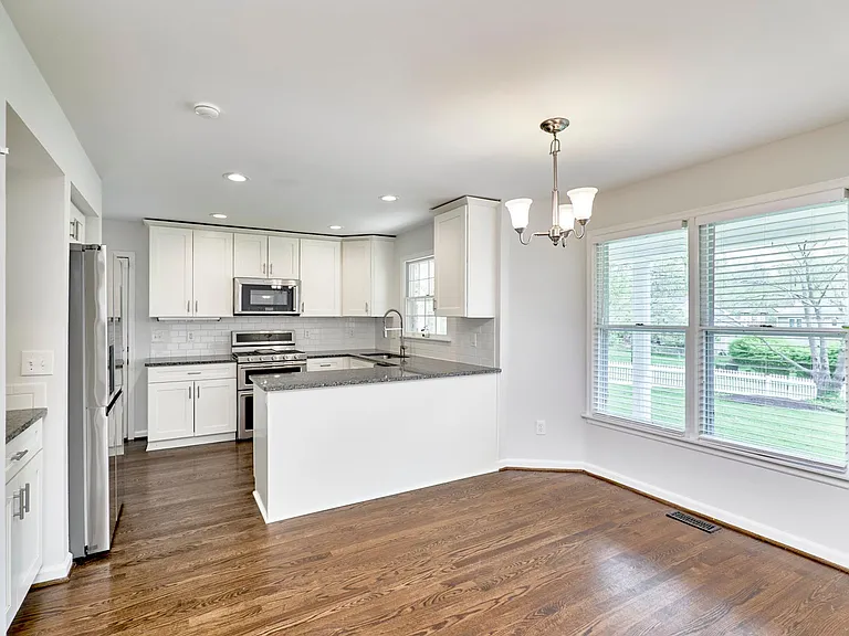 668 Stablestone Dr — Photo 21