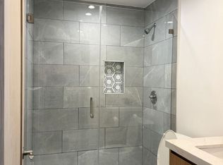 14028-14030 Bessemer St, Van Nuys, CA 91401