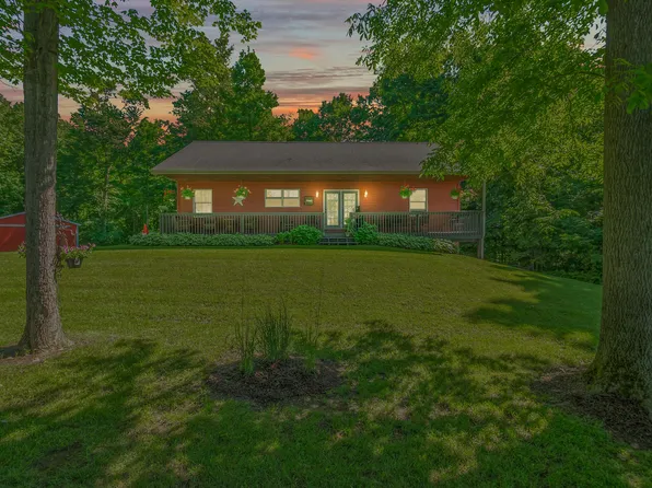 6965 Lake Pleasant Rd S, Osseo, MI 49266