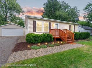 4815 Richmond St, Lansing, MI 48911