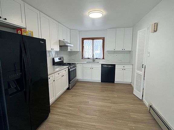 5th image of 2928 203rd St Floor 2