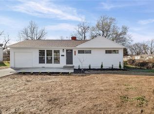 10712 Blue Ridge Blvd, Kansas City, MO 64134