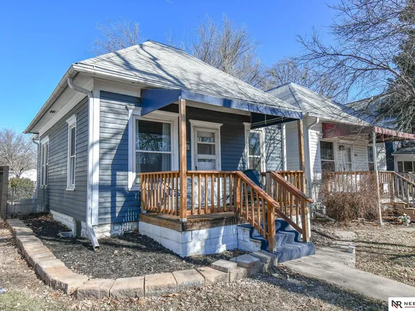 1010 Sumner St, Lincoln, NE 68502