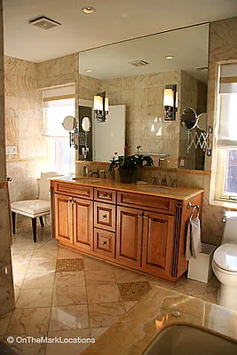 Rented by Anita Loewy, Inc | media 38