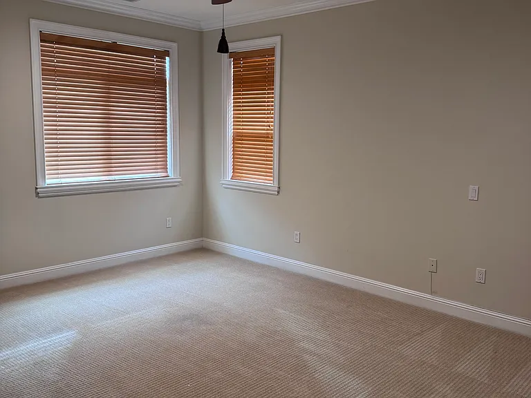 1673 Richardson Ct — Photo 12