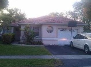 13405 NW 5th Ct, Plantation, FL 33325