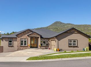 4559 Hathaway Dr, Medford, OR