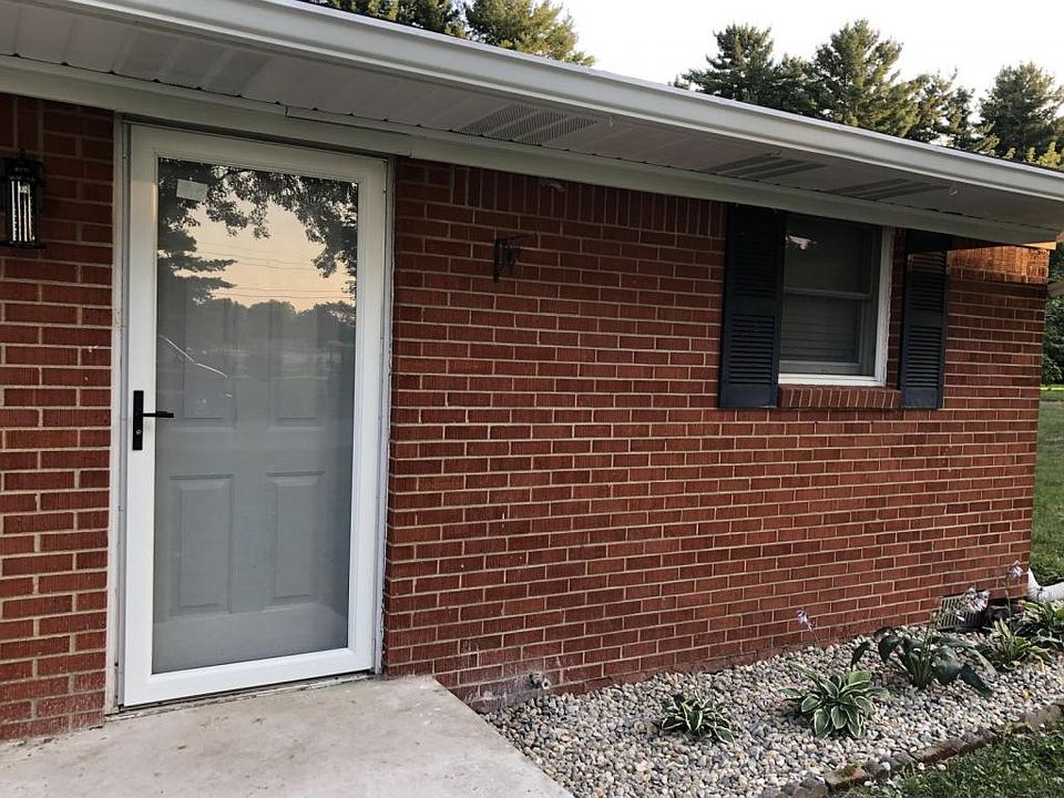 1st image of 9723 Collings Dr