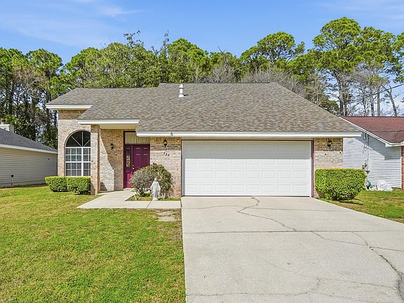 3rd image of 1535 Valparaiso Blvd