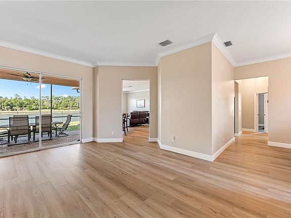 5th image of 3319 Mystic River DR