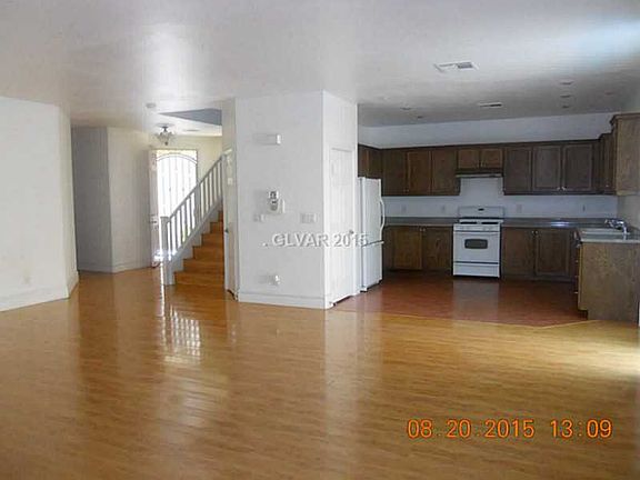 4th image of 9680 Ziegler Ave