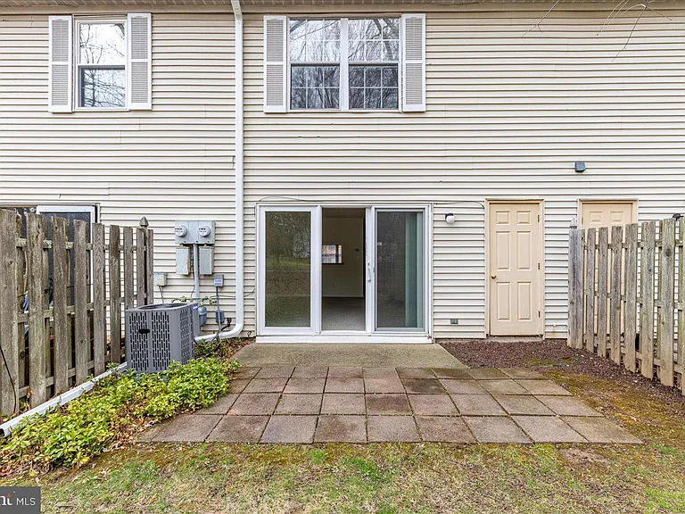 23 Sycamore Ct — Photo 17