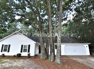 151 Brownsmill Dr, Grayson, GA 30017