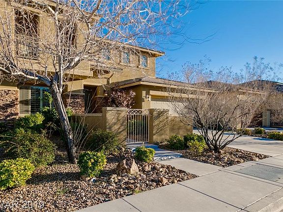 2nd image of 10349 Trillium Dr