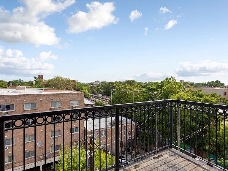 1412 W Morse Ave — Photo 7