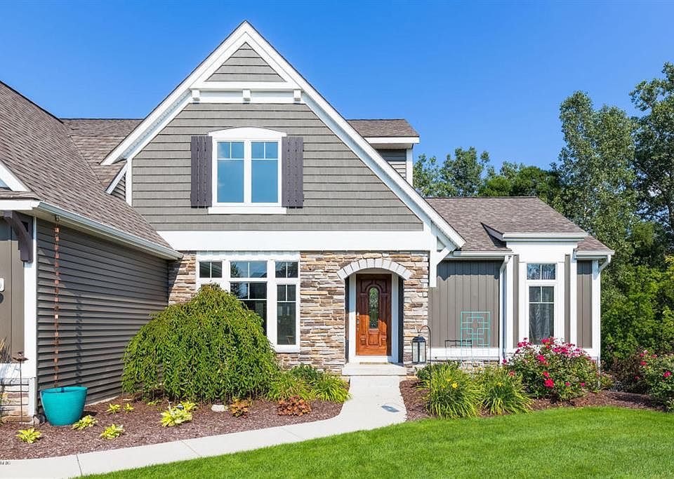 1st image of 7244 Silver Meadow Dr NE