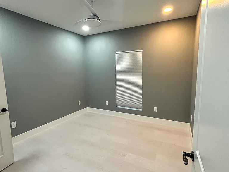 412 Little St — Photo 17