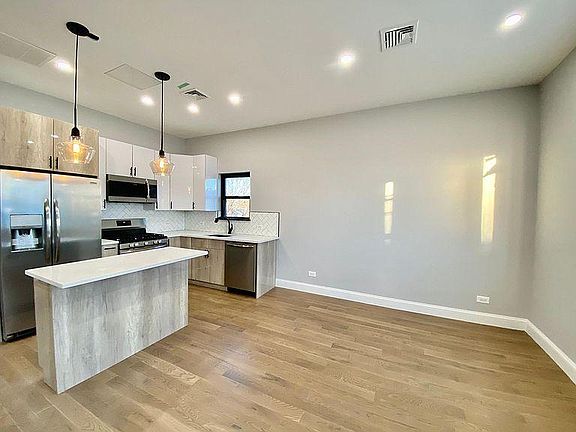 3rd image of 6139 Maspeth Ave #1-2