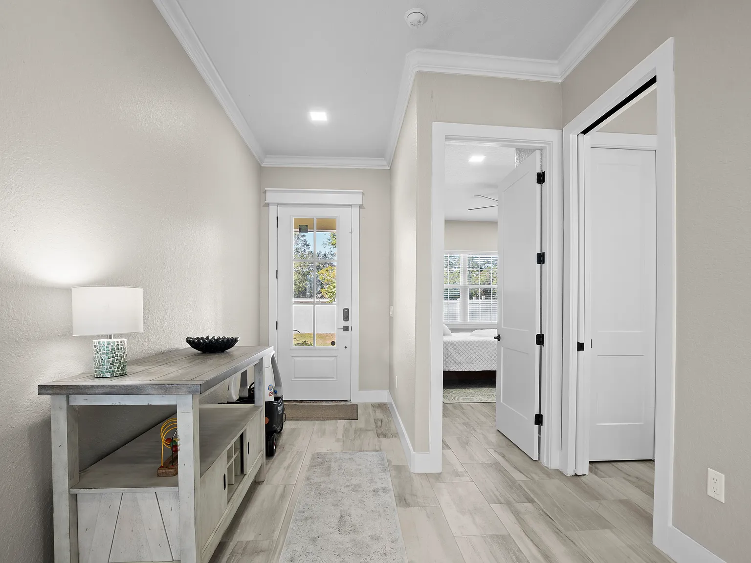 3 bed, 3500 sqft, $3,850 — Photo 4