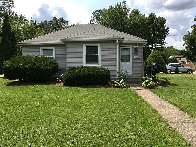 1st image of 2058 Emerson Ave