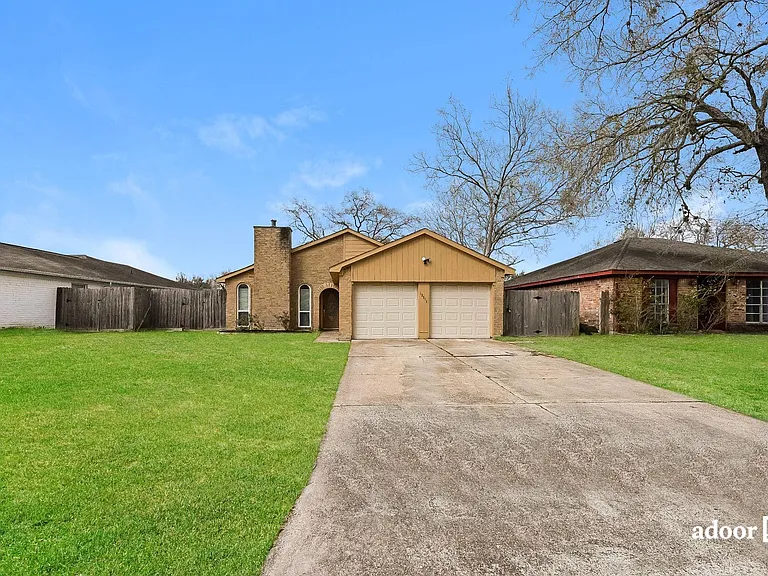 12519 Drifting Winds Dr — Photo 1