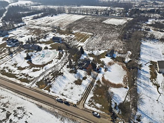 4th image of 68725 Place Rd