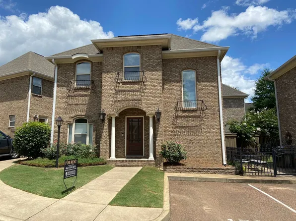 152 Falls Grove Dr, Oxford, MS 38655