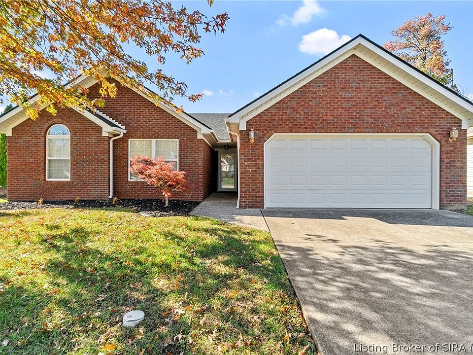 1st image of 3703 Parkview Way