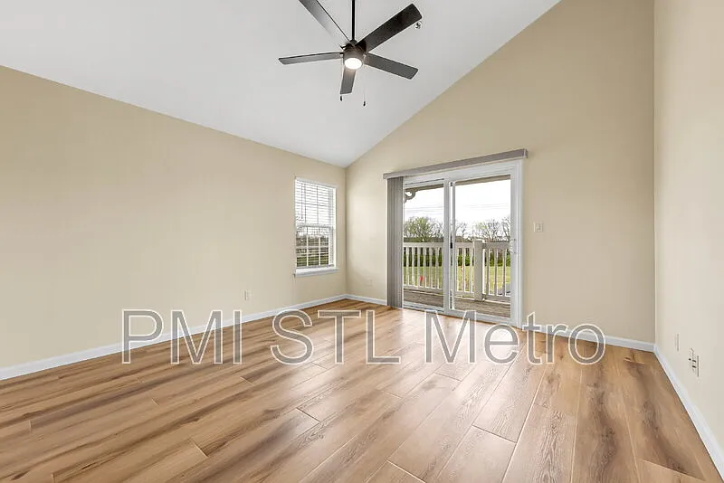 Building Photo - 6303 Spring River Dr