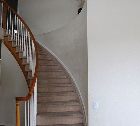 2nd image of 604 Glenarbor Cir