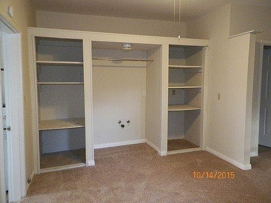 5th image of 241 Macey Ave