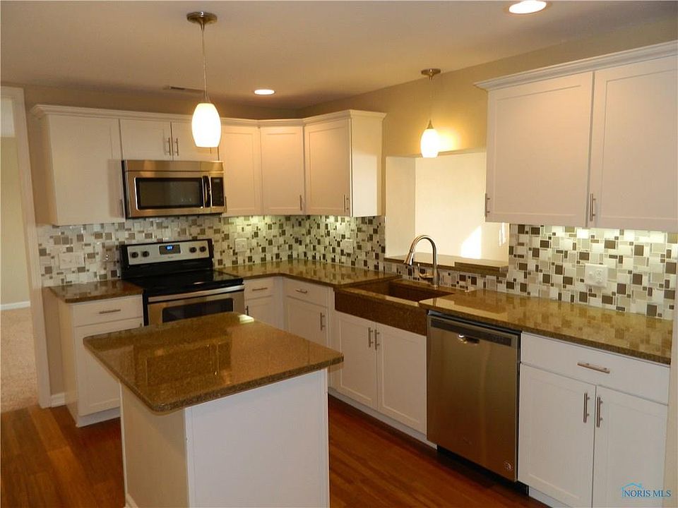 1st image of 1900 Norcross Dr