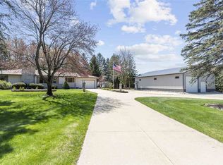 W6911 Spencer Rd, Appleton, WI 54914