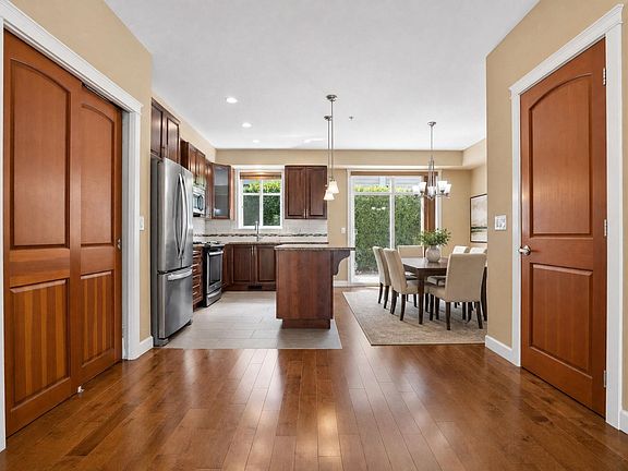 4th image of 20738 84th Ave #132