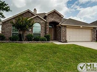 215 Cloudcroft Dr, Wylie, TX 75098