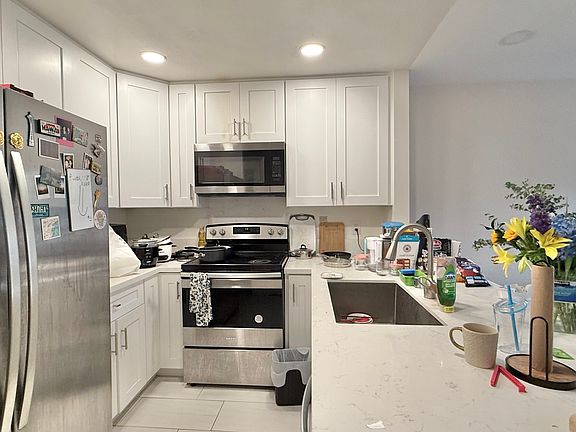 4th image of 7612 Palmilla Dr Unit 49