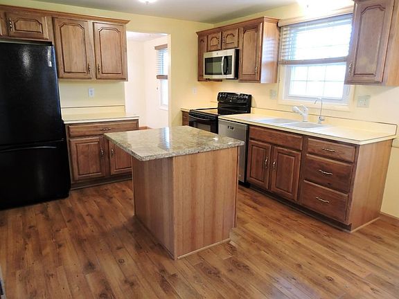 4th image of 6456 Cherokee Rose Dr