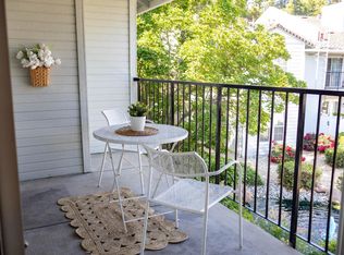 2400 Eilers Ln APT 1408, Lodi, CA 95242