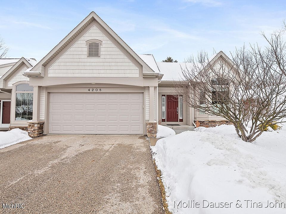 1st image of 4208 Willow Lane Dr NE